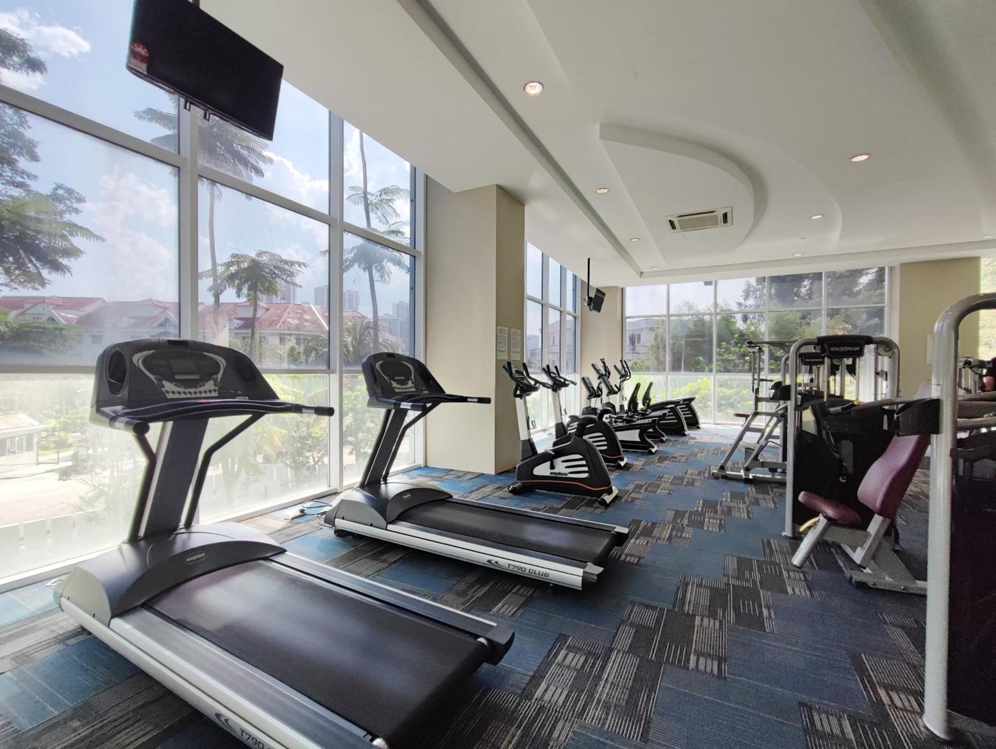 Paragon Residence 2Br4Pax Sleek Stay Nr Ciq Midvalley By Our Stay Johor Bahru Eksteriør bilde