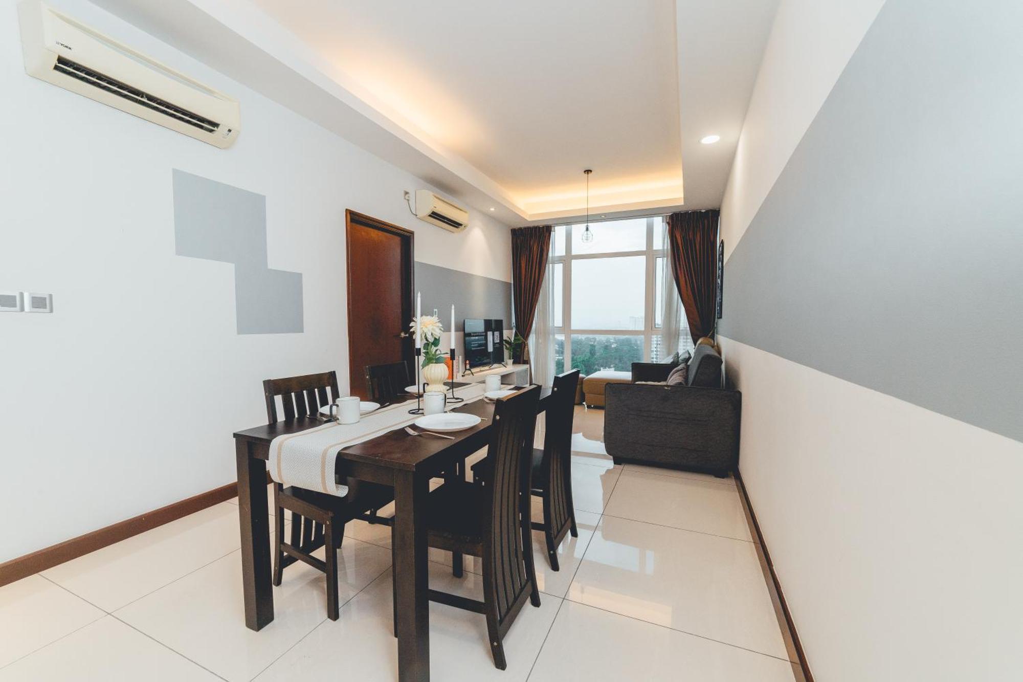 Paragon Residence 2Br4Pax Sleek Stay Nr Ciq Midvalley By Our Stay Johor Bahru Eksteriør bilde